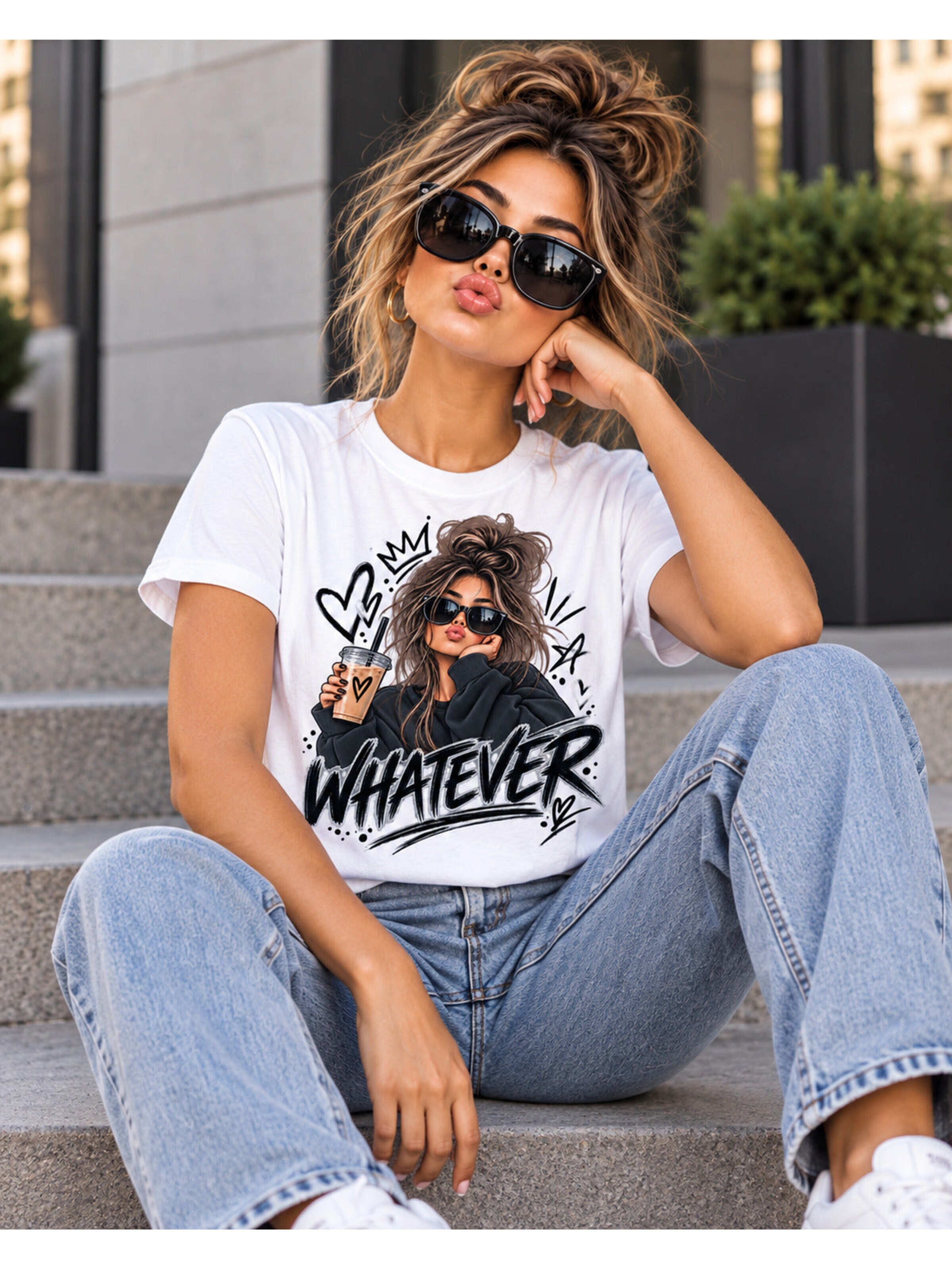 Printdistrict.dk Shirts 'Whatever' i hvid