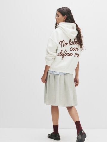 Pull&Bear Collegepaita 'PACIFIC' värissä valkoinen: etupuoli