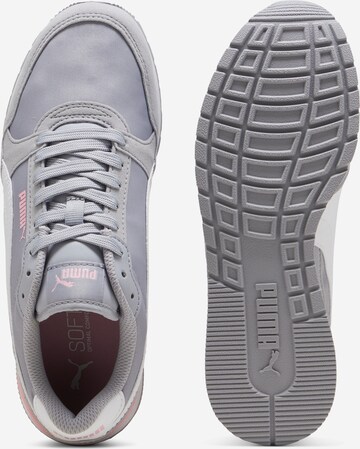 Sneaker low de la PUMA pe gri