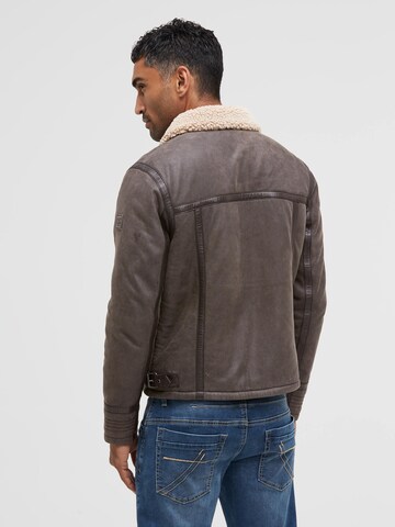 CAMP DAVID Between-Season Jacket in Brown