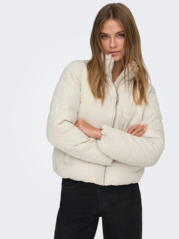 JDY Vinterjacka 'JDY JDYNEWERICA LIFE JKT OTW - 15213591' i beige: framsida