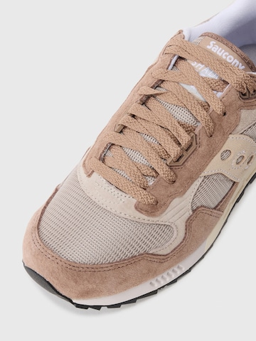 Sneaker bassa 'SHADOW 5000' di saucony in beige
