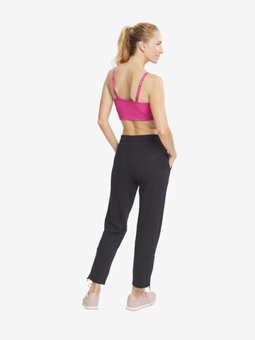 Regular Pantaloni sport de la ESPRIT pe negru