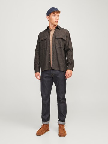 JACK & JONES Tussenjas 'JPRRAYMOND' in Bruin