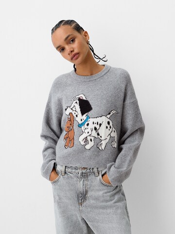 Pull-over Bershka en gris : devant