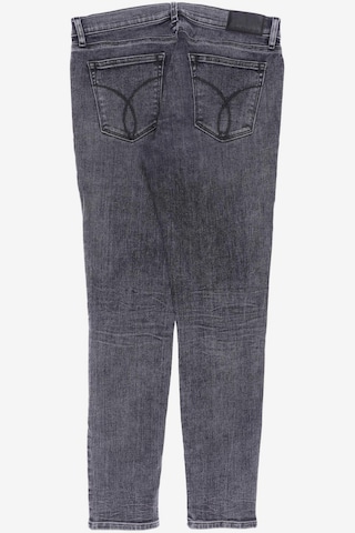 Calvin Klein Jeans Jeans in 28 in Grey