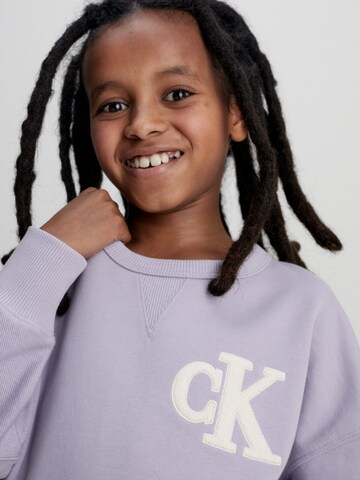 Calvin Klein Jeans Sweatshirt in Purple