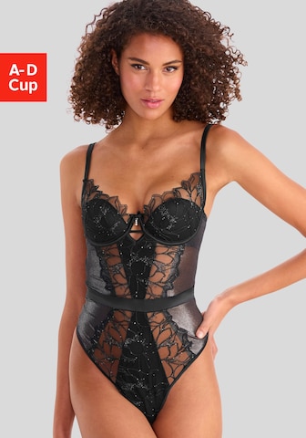 Lenjerie corp de la LASCANA pe negru