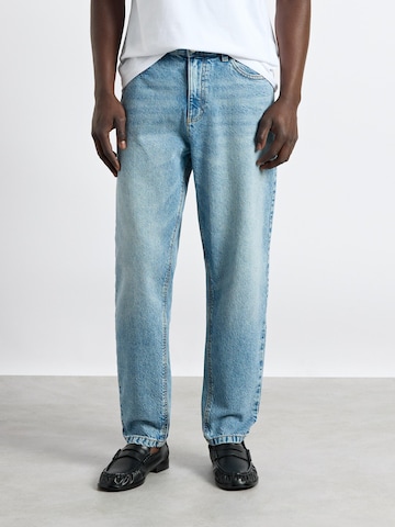 Burocs Tapered Jeans 'Matteo' in Blue: front