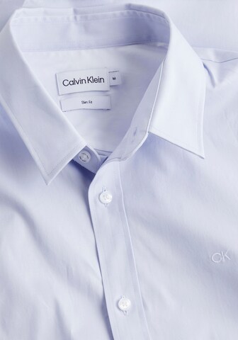 Calvin Klein Úzky strih Košeľa - Modrá