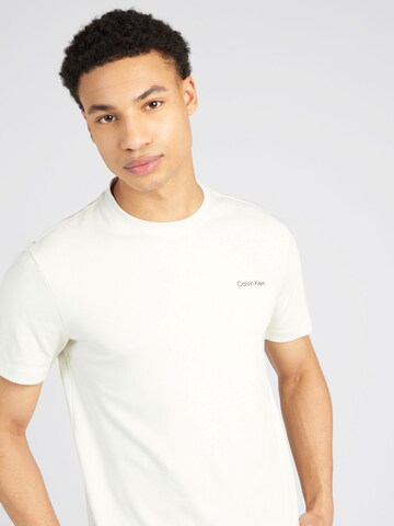 Tricou de la Calvin Klein pe bej