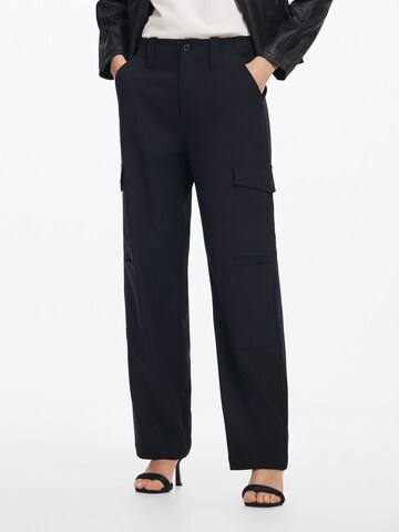 Desigual Loose fit Cargo Pants in Black: front