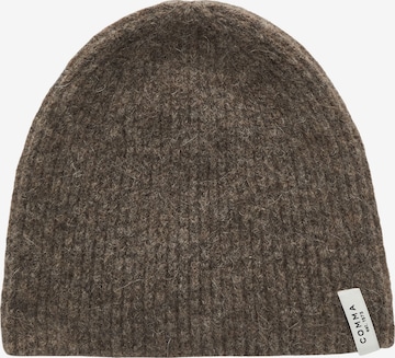 COMMA Beanie in Brown: front