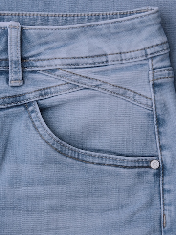 STREET ONE Wide leg Jeans 'Emee' in Blue