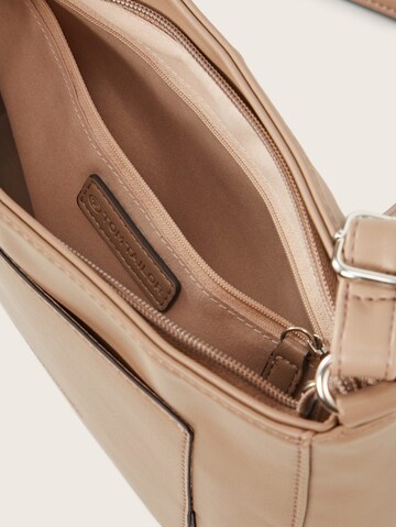 TOM TAILOR Umhängetasche 'Emilie' in Beige