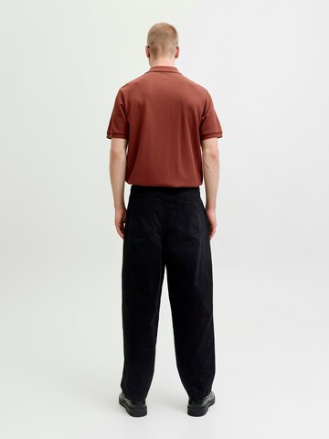 JACK & JONES T-shirt 'JJEAustin' i röd