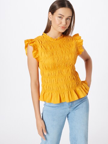 VILA Top in Orange: front