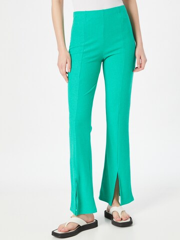 PIECES Flared Leggings 'Ribbi' in Green: front