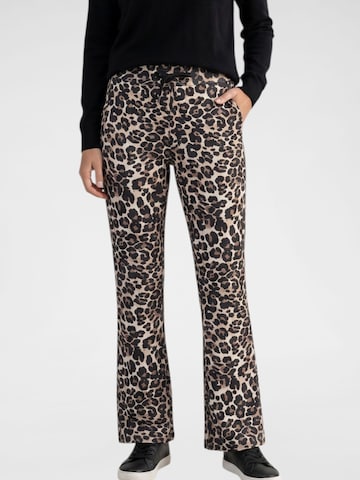 Navigazione Regular Broek in Bruin: voorkant