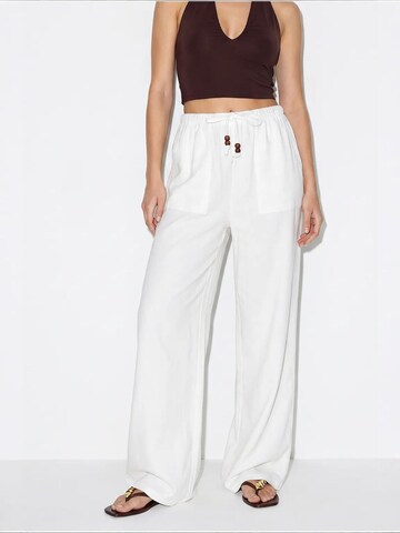Bianco Lucci Wide leg Trousers 'Hose' in White