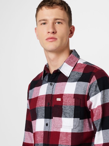 HOLLISTER - Ajuste regular Camisa en negro