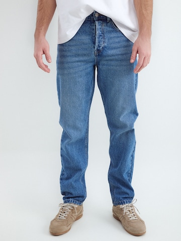 Loosefit Jean 'LUCAS' BALMOHK en bleu : devant