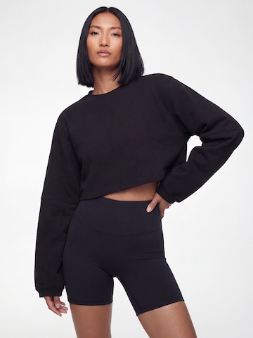 V!BE STUD!OS Футболка в Черный: спереди