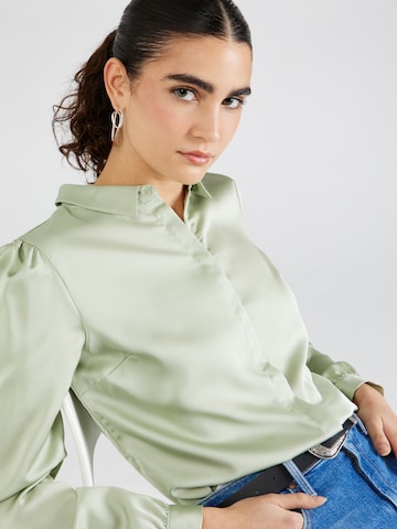 Camicia da donna 'ELLETTE' di VILA in verde