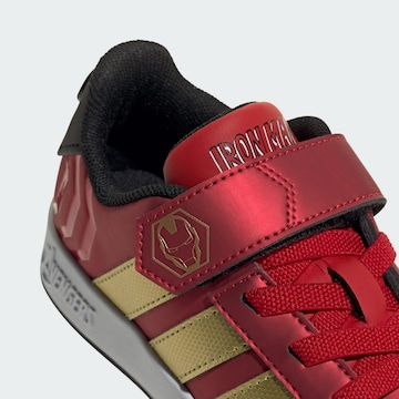 Baskets 'Marvel Avengers Grand Court' ADIDAS SPORTSWEAR en rouge