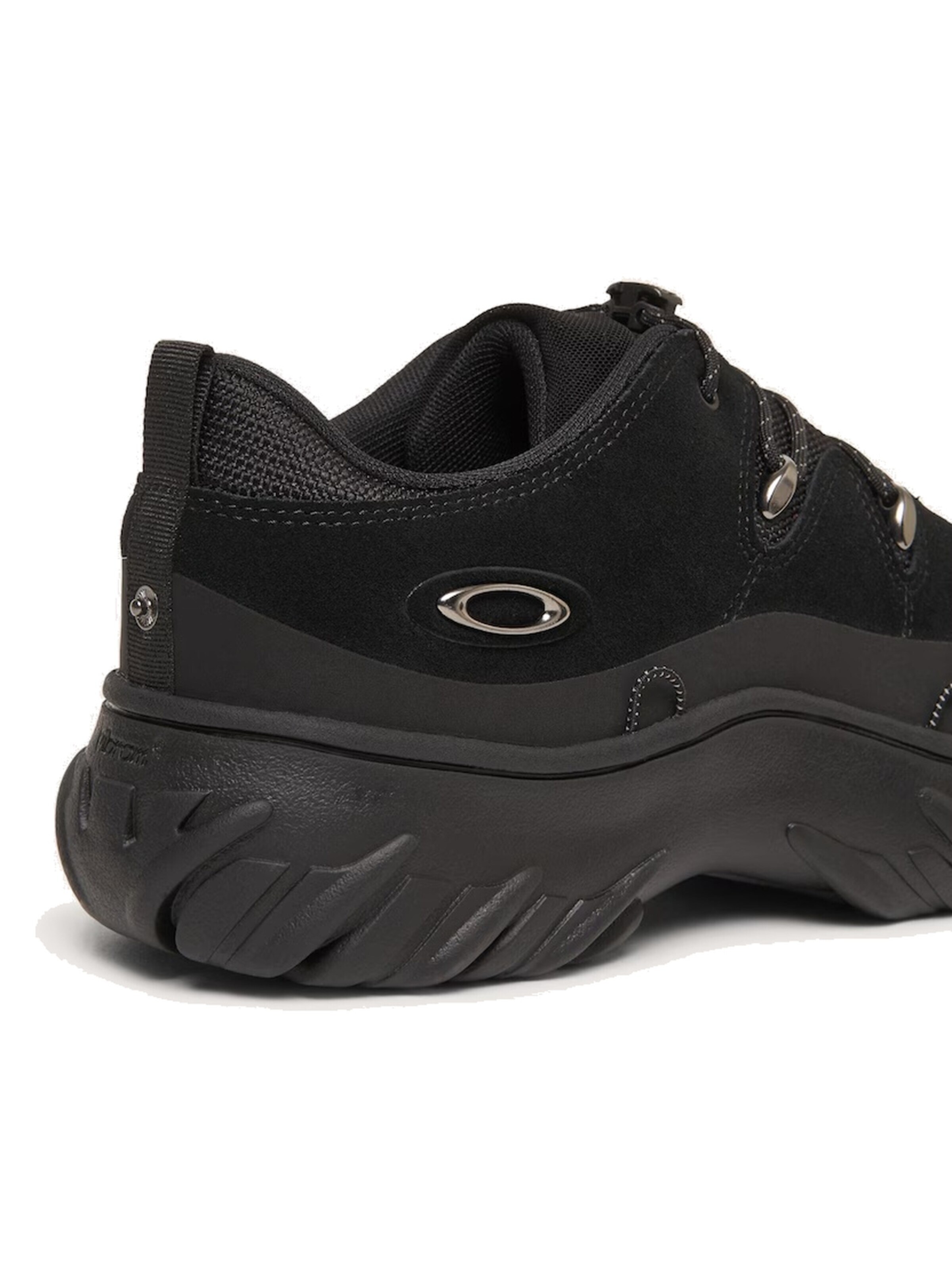 OAKLEY Platform trainers 'FOF100682 MERIDIAN LOW EXT Blackout' in Black