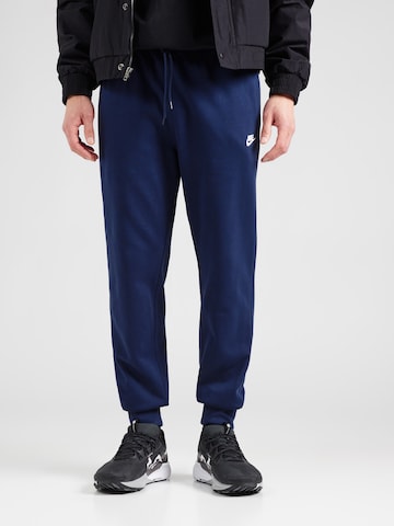 Tapered Pantaloni 'Club Fleece' di Nike Sportswear in blu: frontale