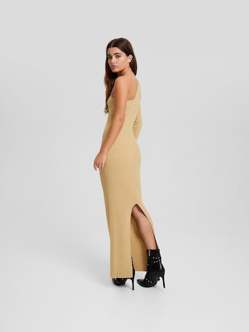 Bershka Kleid in Gelb