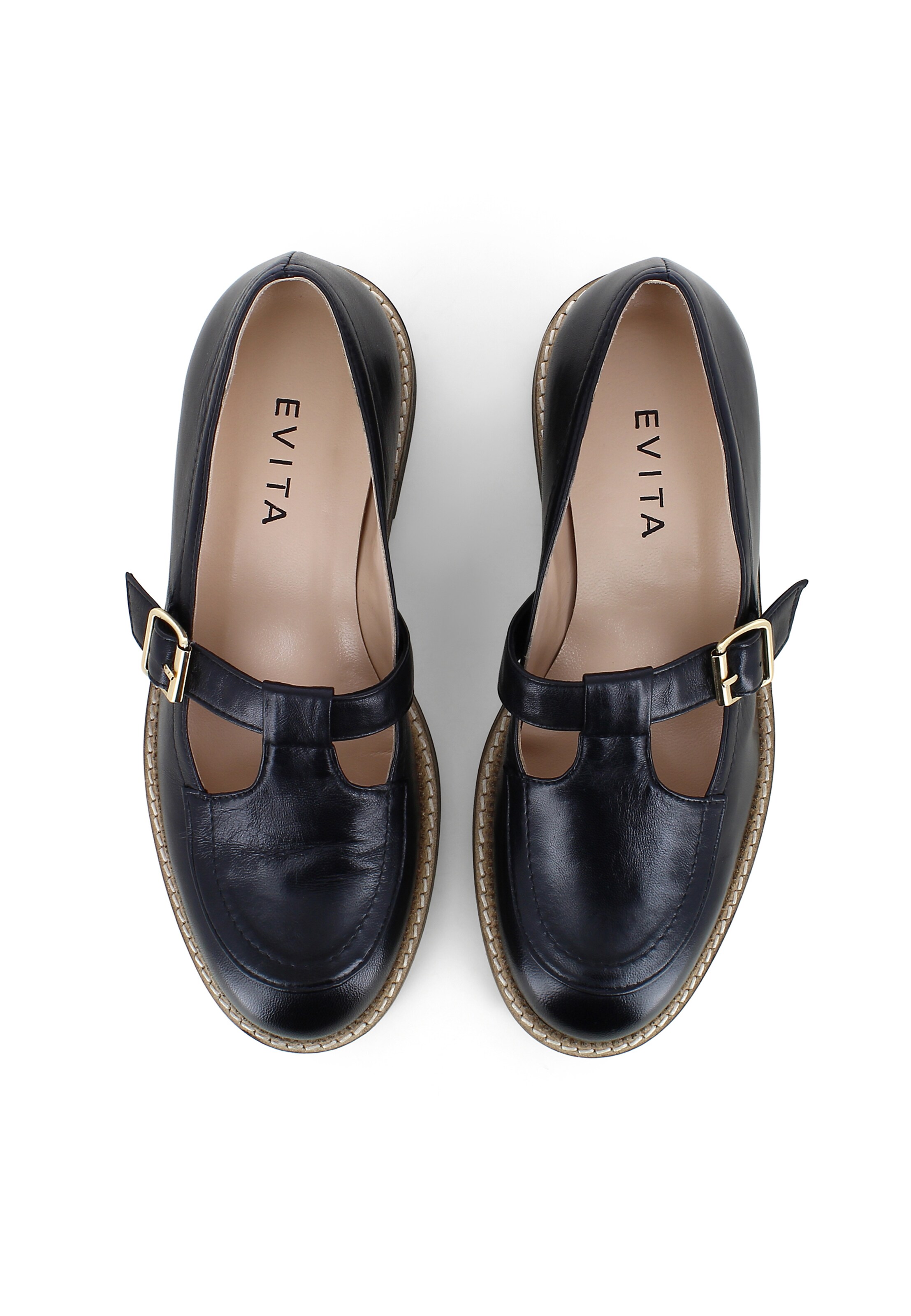 Chaussure basse EVITA en noir