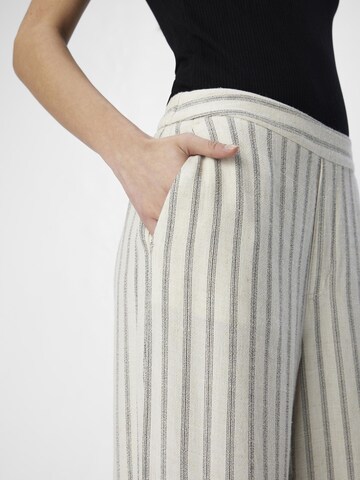 OBJECT Regular Trousers in Beige
