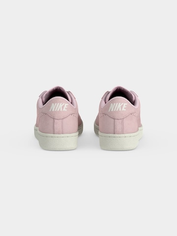 Baskets basses 'CLASSIC' Nike Sportswear en rose