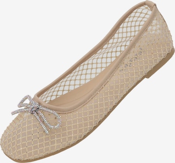 Palado by Sila Sahin Ballerina 'Menera' in Beige: voorkant