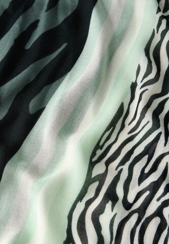 STREET ONE Tube Scarf in Green