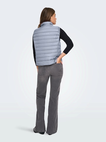 ONLY Weste 'ONLTAHIA' in Blau