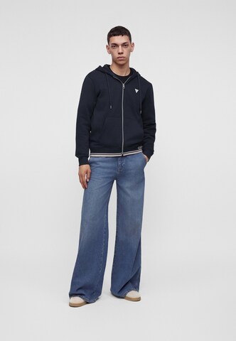 GUESS Sweatjacke in Blau