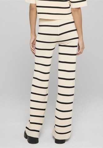 Wide leg Pantaloni di Estelou in beige