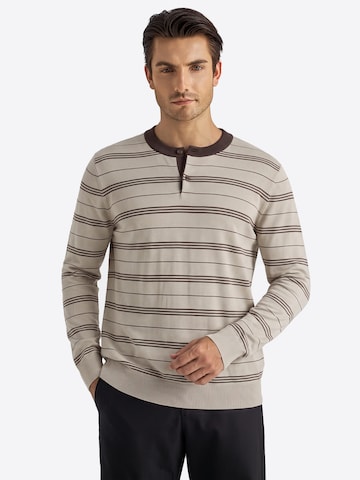Pullover di Vantory in verde: frontale