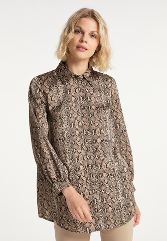 Usha Blouse in Bruin: voorkant