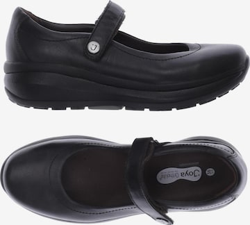 Joya Flats & Loafers in 36 in Black: front