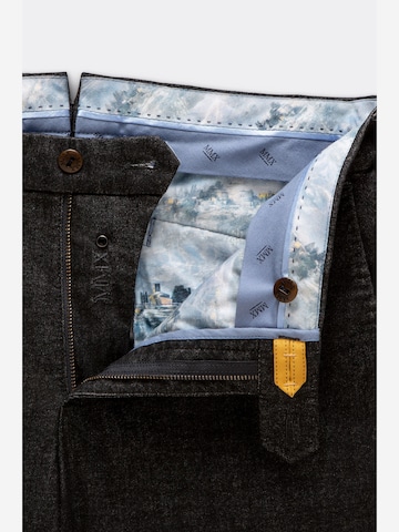MMX Germany Slimfit Chinohose in Grau