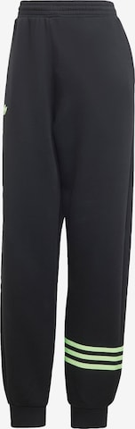 Effilé Pantalon 'Neuclassics' ADIDAS ORIGINALS en noir : devant