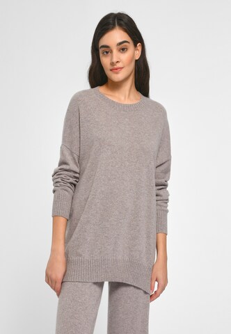 Pull-over include en beige : devant