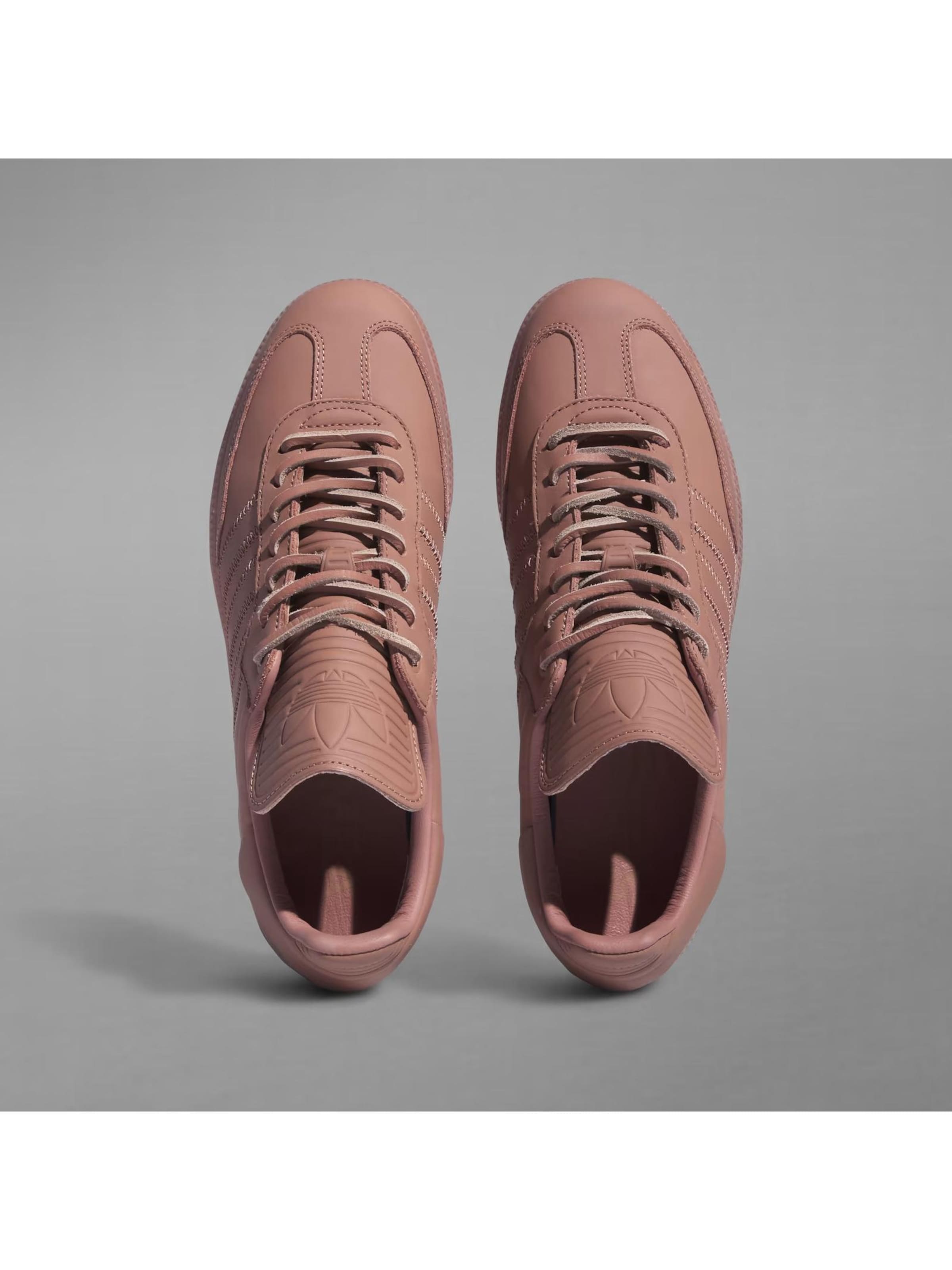 Scarpa sportiva 'adidas Humanrace Samba' di ADIDAS in marrone