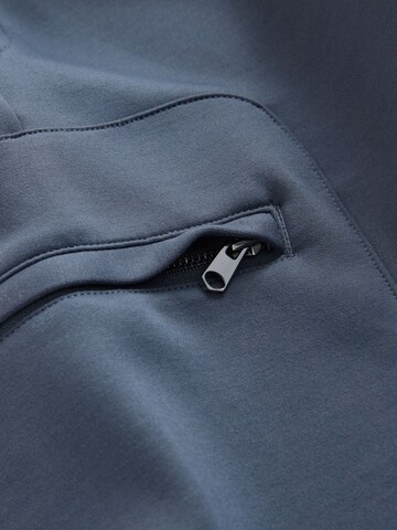 Next Regular Shorts in Blau