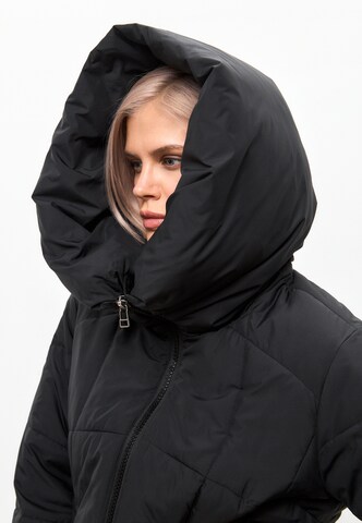 Manteau d’hiver CESARE GASPARI en noir