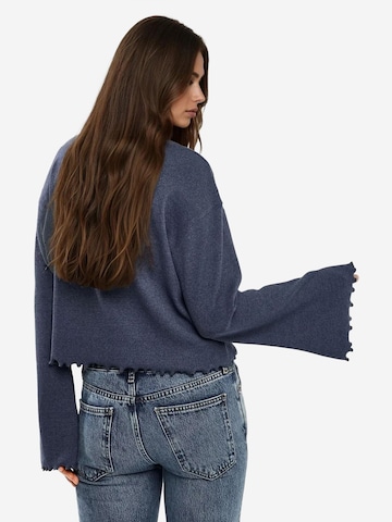 Hiccup - Camisa em azul